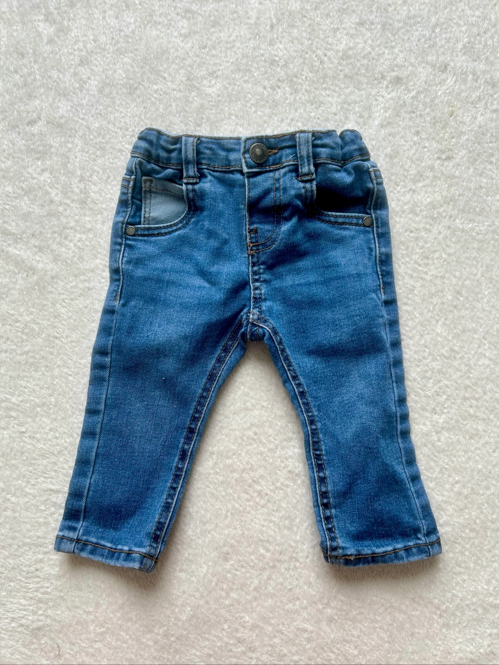Jean bébé • Taille 6 mois